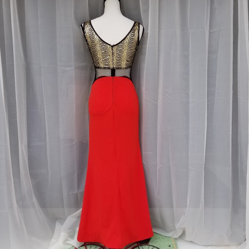 Prom dress - Picture 3 of 3